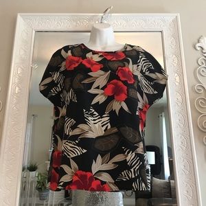 . . 🌺🌺BENTLEY BLOUSE 🌺🌺